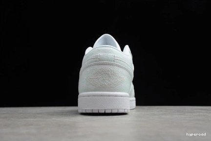 Hyperoad AIR JORDAN 'TRIPLE WHITE' LOW 1 0710